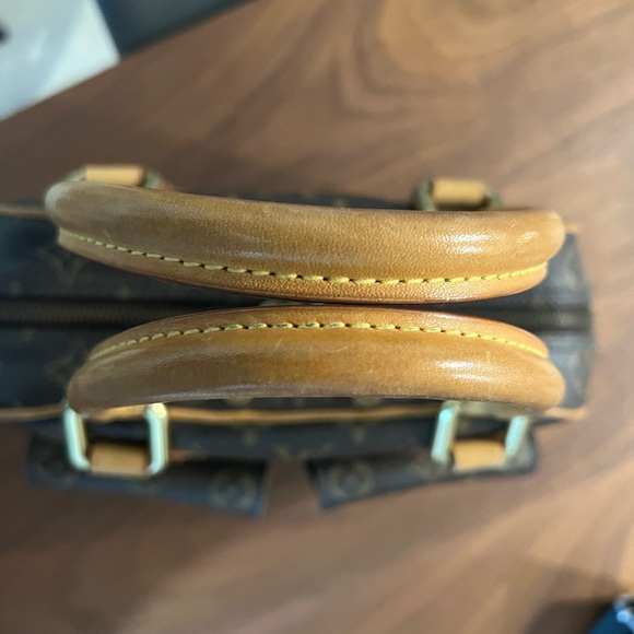 Louis Vuitton Manhattan PM monogram - Picture 2 of 15